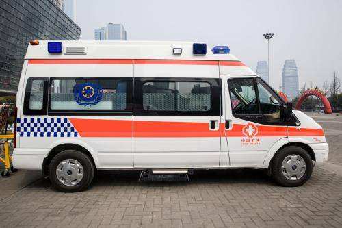 英德市救护车出租